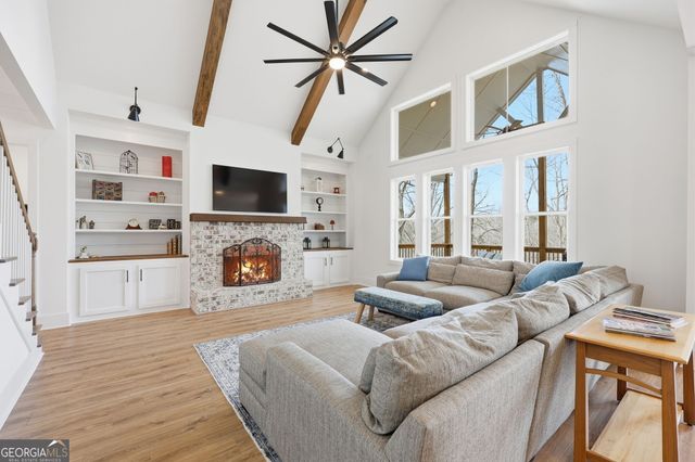 5575 Chestatee Landing Drive, Gainesville, GA 30506