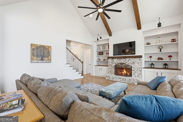 5575 Chestatee Landing Drive, Gainesville, GA 30506