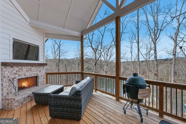 5575 Chestatee Landing Drive, Gainesville, GA 30506