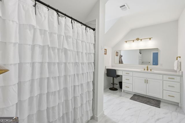 5575 Chestatee Landing Drive, Gainesville, GA 30506