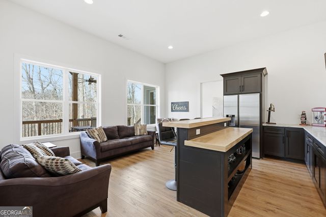 5575 Chestatee Landing Drive, Gainesville, GA 30506