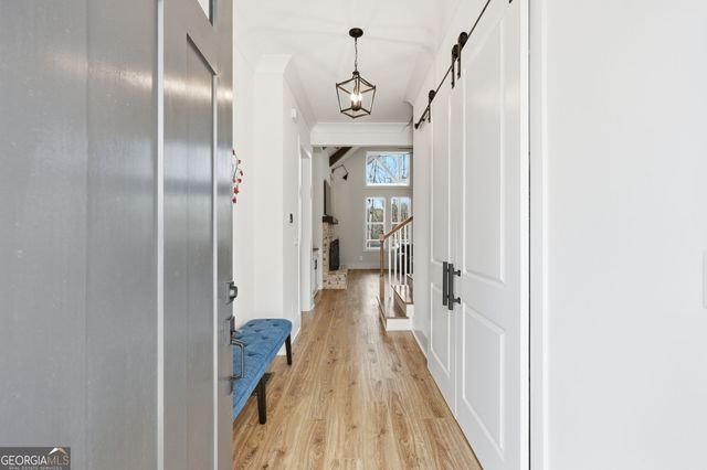 5575 Chestatee Landing Drive, Gainesville, GA 30506