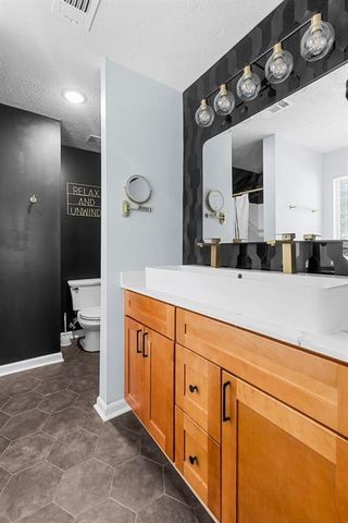 511 Lakecourt Drive, Mcdonough, GA 30253