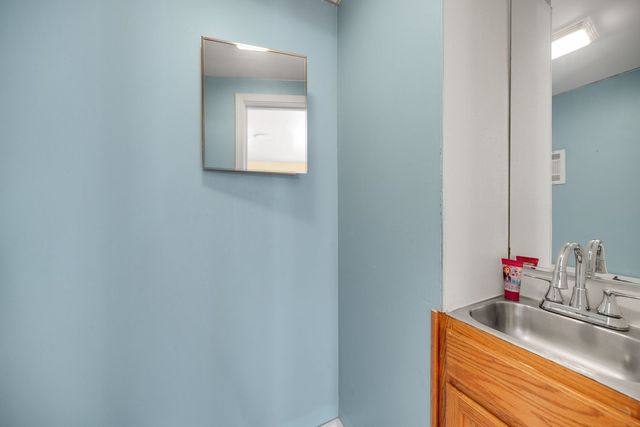 780 S Elm Avenue, Kankakee, IL 60901