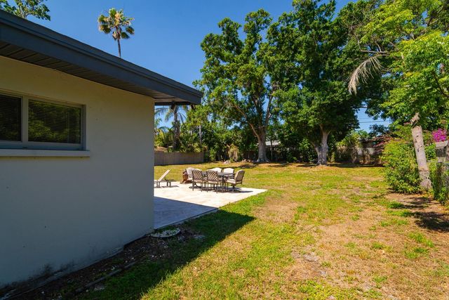 1424 S EVERGREEN AVENUE, Clearwater, FL 33756
