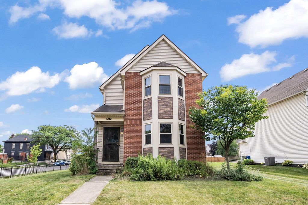777 Mayme Moore Place, Columbus, OH 43203