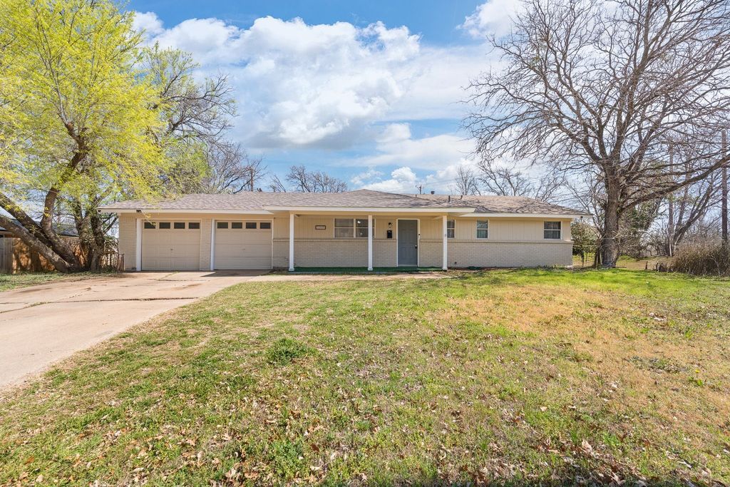 5509 Westhaven Drive, Fort Worth, TX 76132