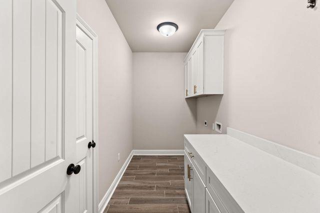 82 Campfire Cove, Freeport, FL 32439