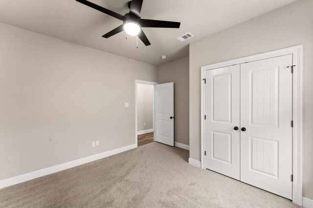 82 Campfire Cove, Freeport, FL 32439