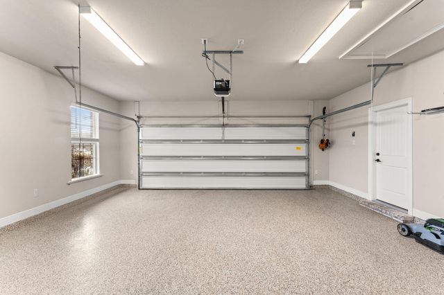 82 Campfire Cove, Freeport, FL 32439