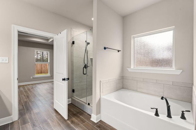 82 Campfire Cove, Freeport, FL 32439