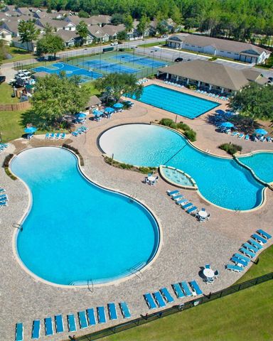 82 Campfire Cove, Freeport, FL 32439