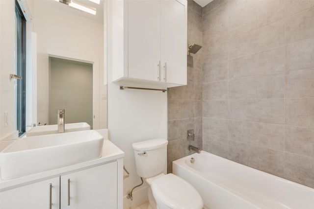 6420 Kenwood Avenue, Dallas, TX 75214