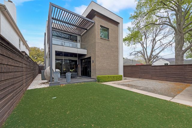6420 Kenwood Avenue, Dallas, TX 75214