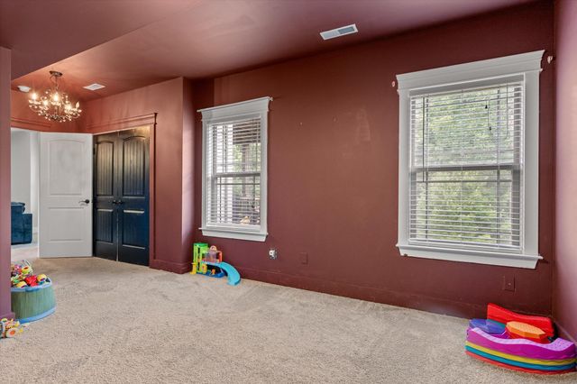 1095 Longo Drive, Soddy Daisy, TN 37379