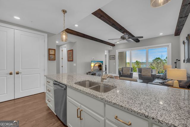 17 Cottage Lane 102, Toccoa, GA 30577