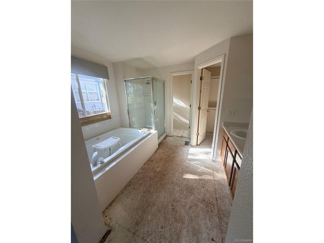 19555 E Tufts Cir, Aurora, CO 80015