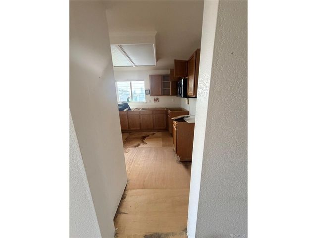 19555 E Tufts Cir, Aurora, CO 80015