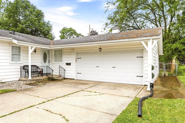 1111 E Washburn Place, Saginaw, MI 48602