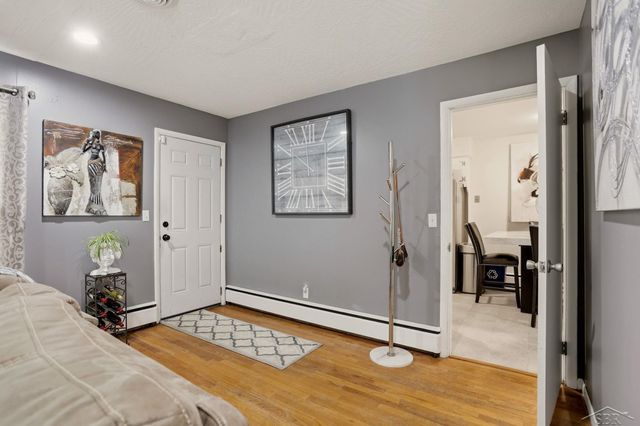 1111 E Washburn Place, Saginaw, MI 48602