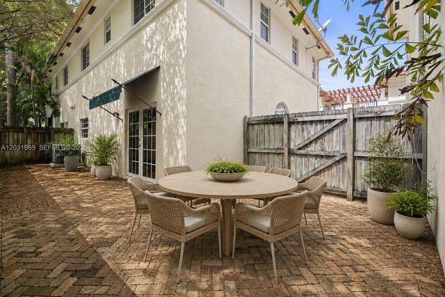 3229 Virginia St 3229, Miami, FL 33133