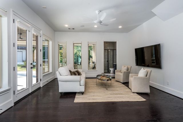 23414 Cannondale Loop, Montgomery, TX 77316