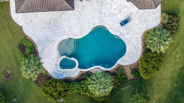 23414 Cannondale Loop, Montgomery, TX 77316