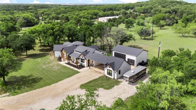1383 Northshore Lane, Valley View, TX 76272