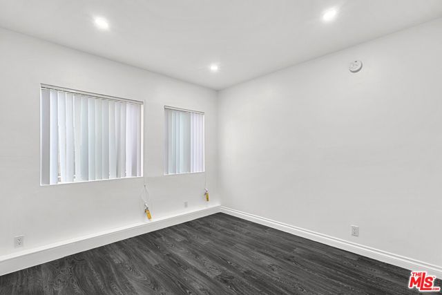 1170 N Bronson Avenue, Los Angeles, CA 90038