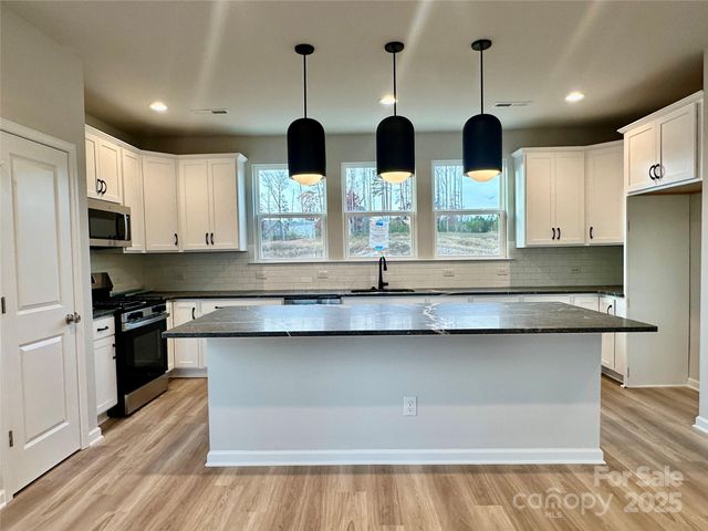 234 Ferebee Place BRX0075, Charlotte, NC 28213