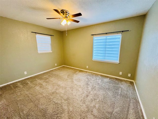 1712 Smokehouse Road, Granbury, TX 76049