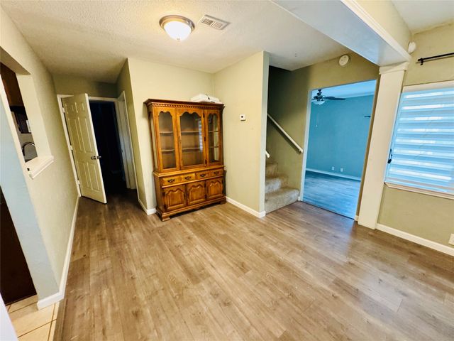 1712 Smokehouse Road, Granbury, TX 76049