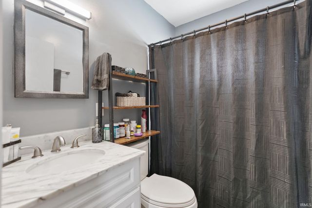 2603 N Highlands Boulevard, Fort Wayne, IN 46808