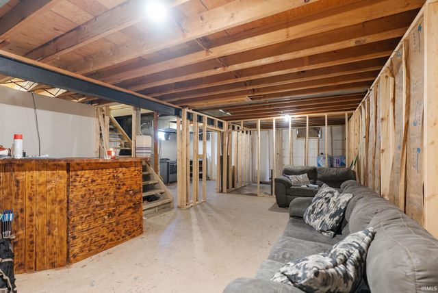 2603 N Highlands Boulevard, Fort Wayne, IN 46808