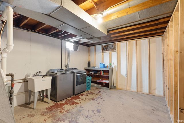 2603 N Highlands Boulevard, Fort Wayne, IN 46808