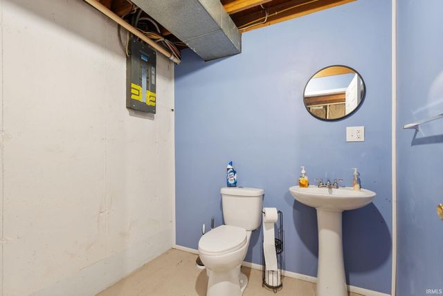 2603 N Highlands Boulevard, Fort Wayne, IN 46808