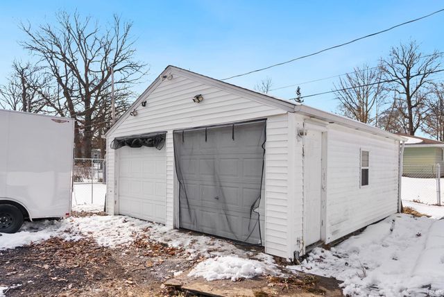 2603 N Highlands Boulevard, Fort Wayne, IN 46808