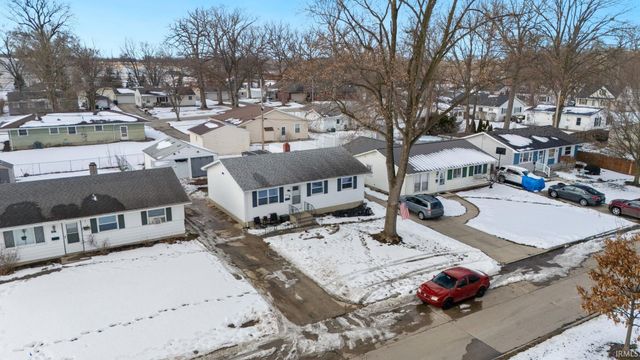 2603 N Highlands Boulevard, Fort Wayne, IN 46808