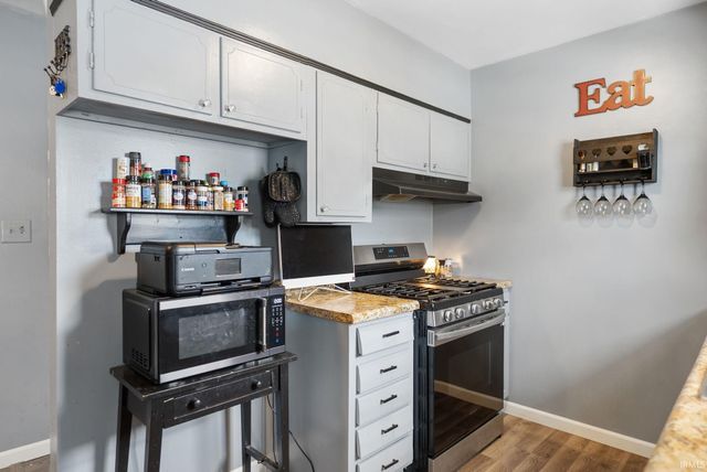 2603 N Highlands Boulevard, Fort Wayne, IN 46808