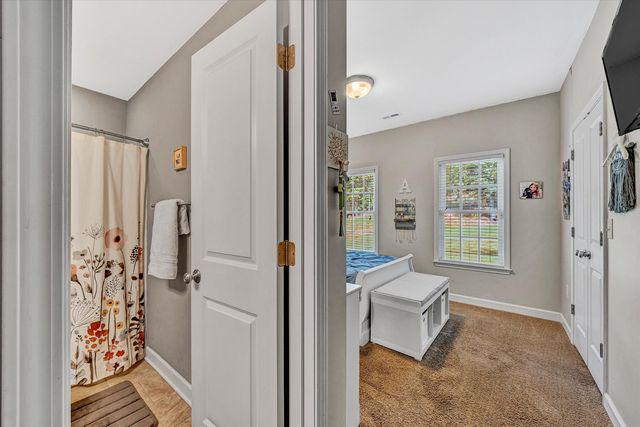 6540 Hidden Falls DR, Salem, VA 24153