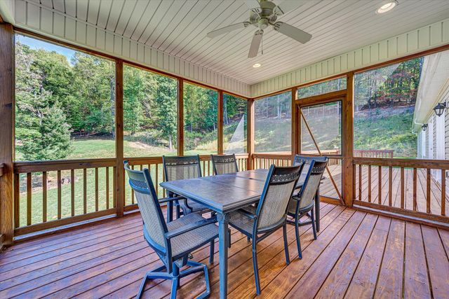 6540 Hidden Falls DR, Salem, VA 24153
