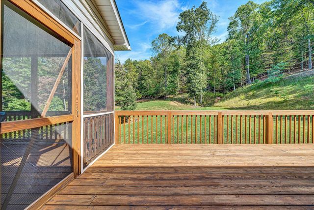 6540 Hidden Falls DR, Salem, VA 24153