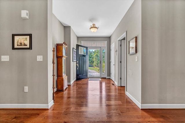 6540 Hidden Falls DR, Salem, VA 24153