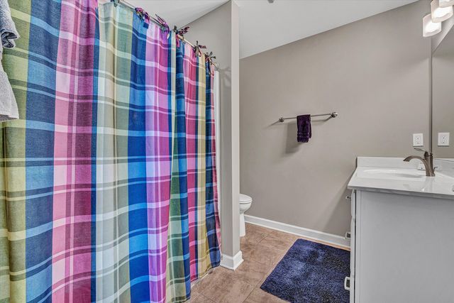 6540 Hidden Falls DR, Salem, VA 24153