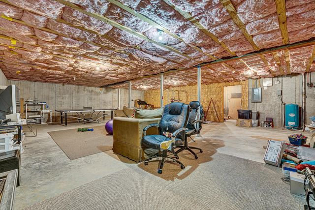 6540 Hidden Falls DR, Salem, VA 24153