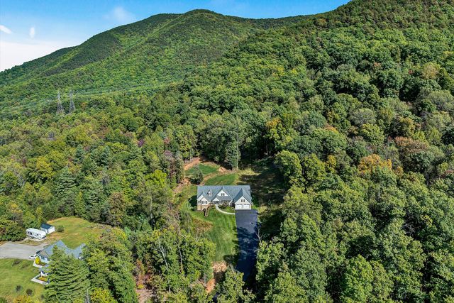 6540 Hidden Falls DR, Salem, VA 24153