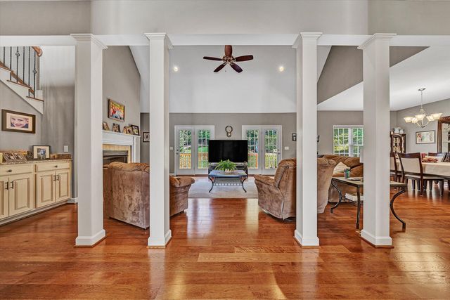 6540 Hidden Falls DR, Salem, VA 24153