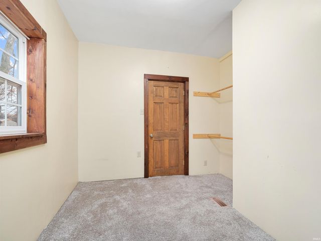 244 Grayston Avenue, Huntington, IN 46750