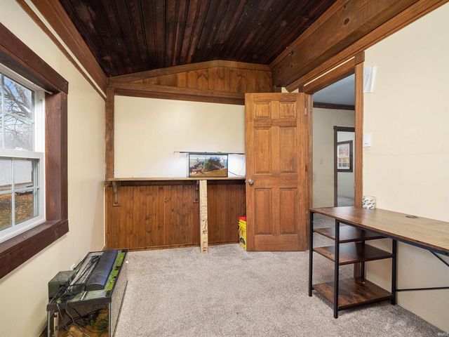 244 Grayston Avenue, Huntington, IN 46750