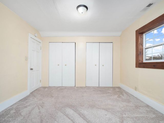 244 Grayston Avenue, Huntington, IN 46750